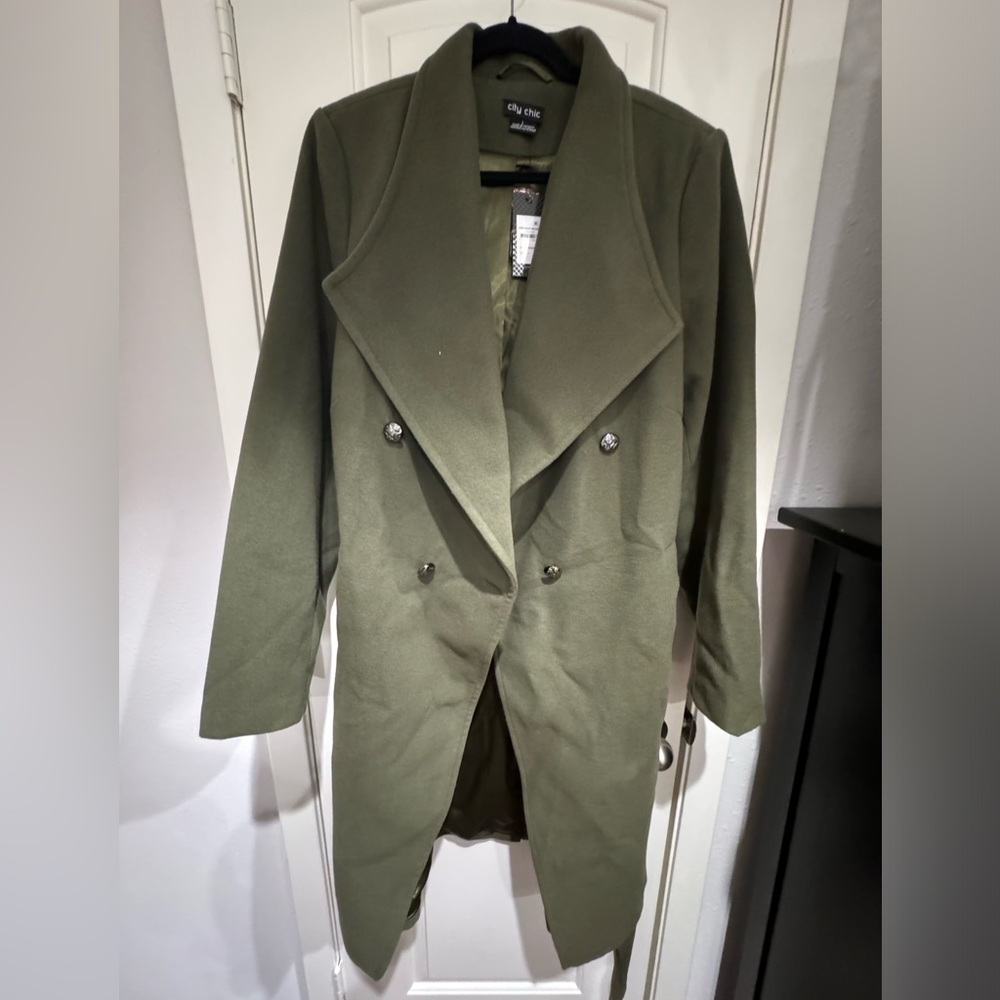 City Chic Sassy Military Coat, Color Khaki (Olive), Size Large (20)